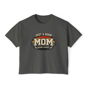 Women's Tee — "Just a Good Mom Raising Legends" Vintage Mom Graphic Shirt