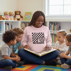 Mom Motherhood Sweatshirt – Checkerboard 'Mom' Graphic Crewneck