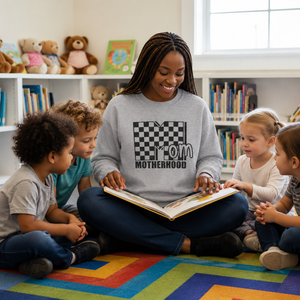 Mom Motherhood Sweatshirt – Checkerboard 'Mom' Graphic Crewneck